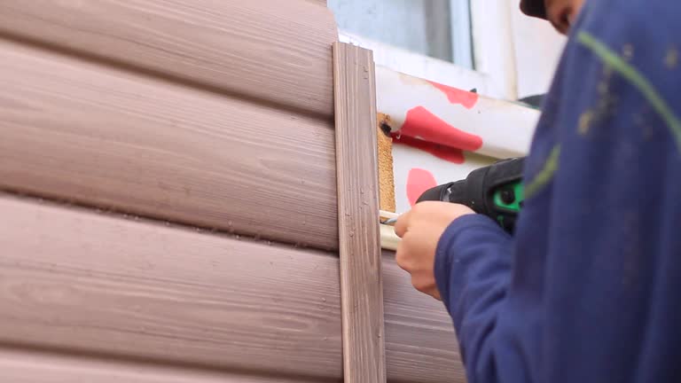 Storm Damage Siding Repair in Cheboygan, MI